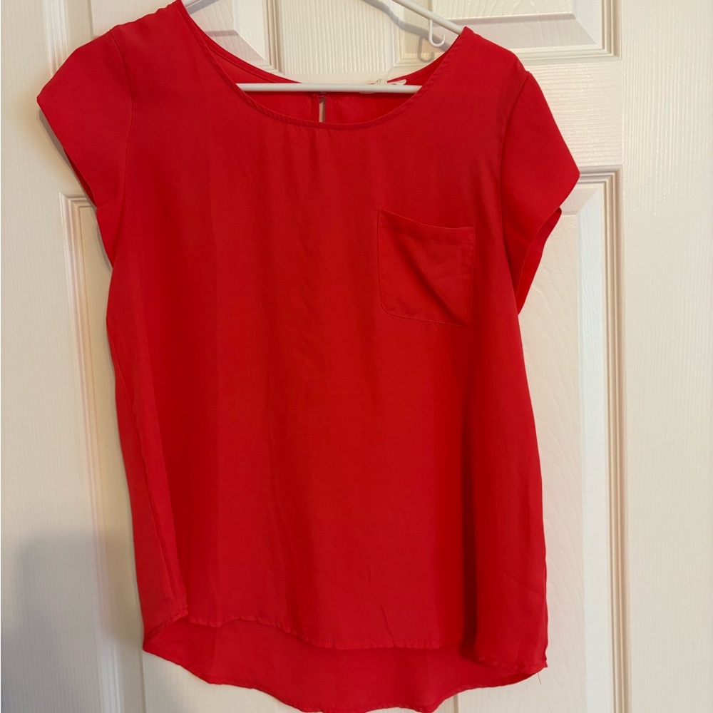 ✨3/$10✨ Red Women's Top